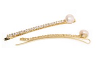 This set pearl pins measure approximately 2.5 inches long. O15